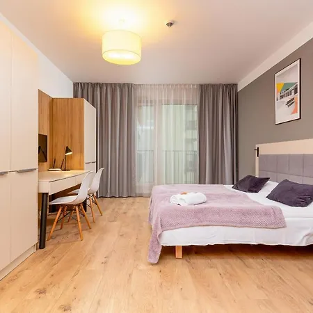 Wolska With Parking By Renters * Warschau